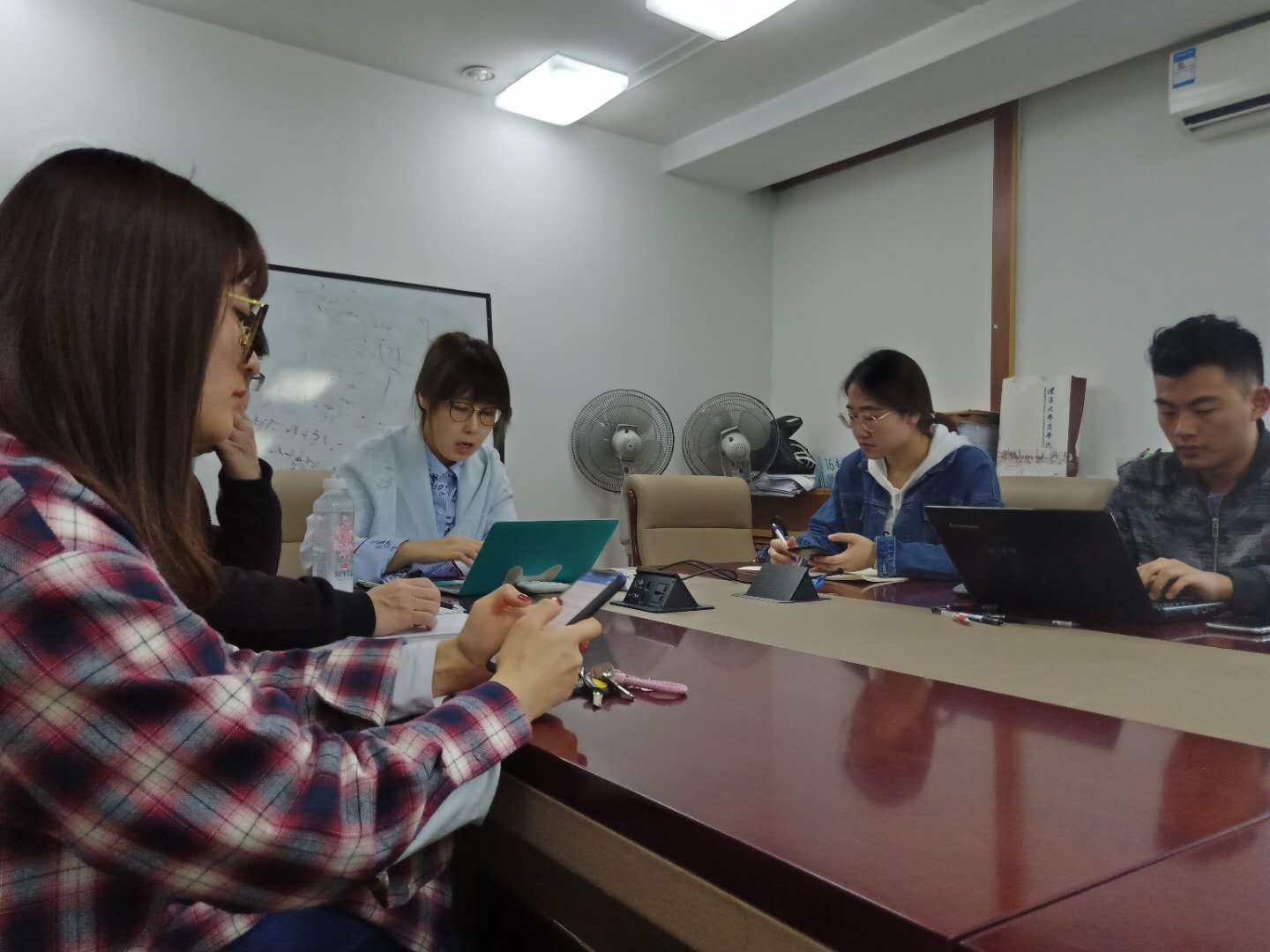 在线买世界杯平台博士生沙龙2019-03（总第3期）简报图片.jpg